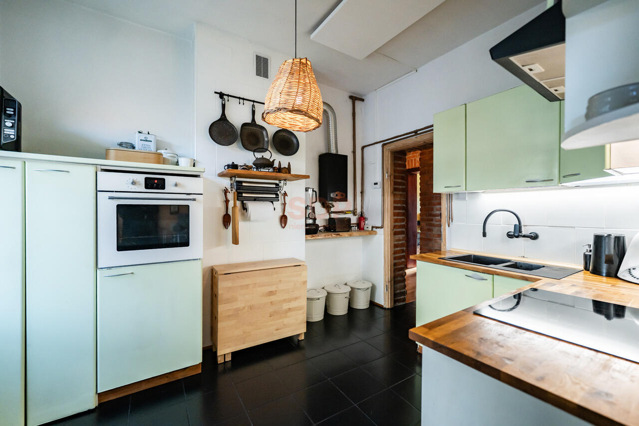 Klimatyczne, przestronne 4 pokoje na Ołbinie, przy parku, blisko Rynku, dla inwestora-1