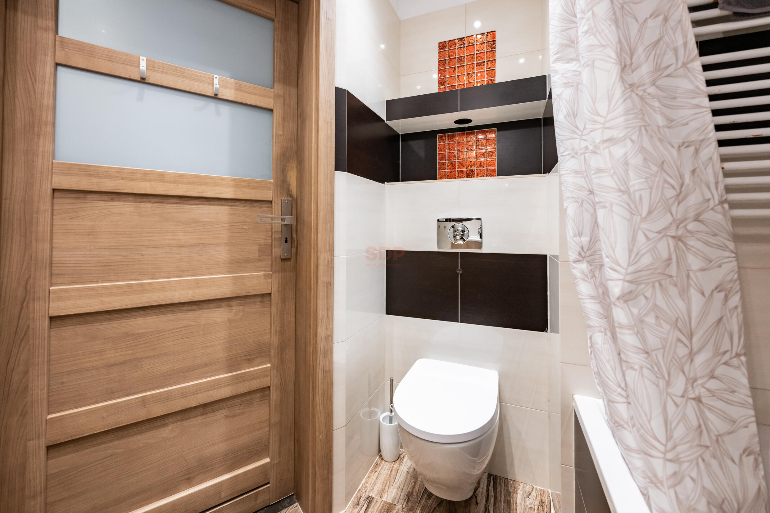 3 pokoje | loggia |miejsce postojowe za szlabnem | widok na Ślęże-11