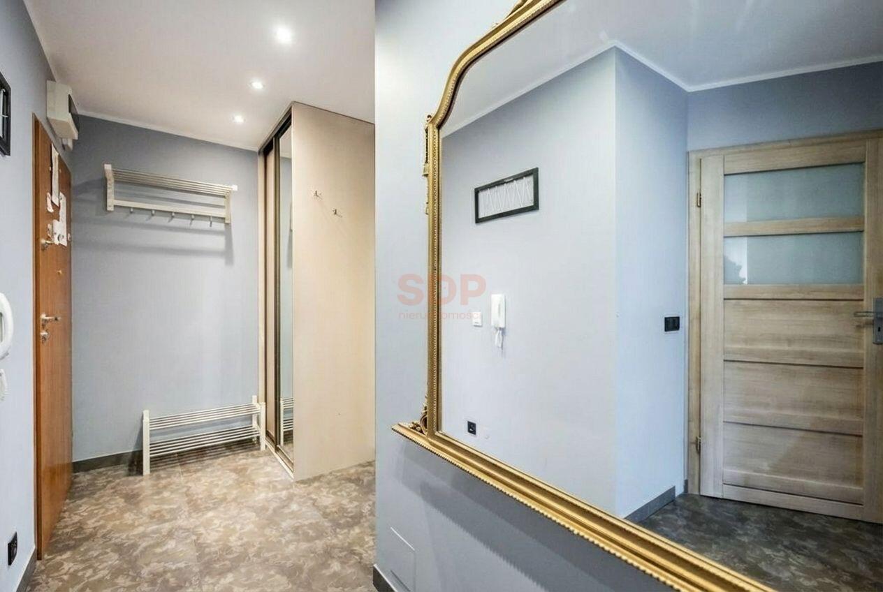 3 pokoje | loggia |miejsce postojowe za szlabnem | widok na Ślęże-13