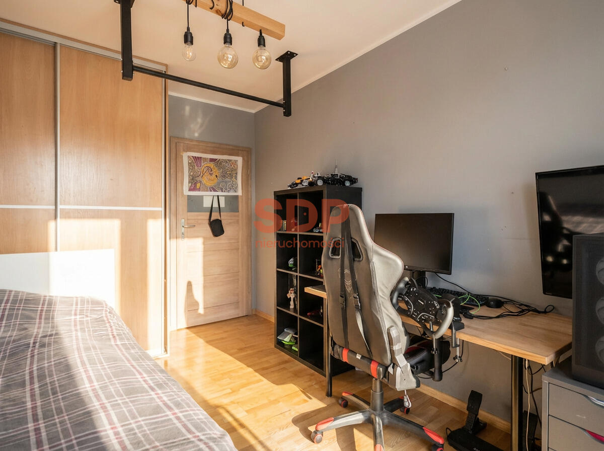 3 pokoje | loggia |miejsce postojowe za szlabnem | widok na Ślęże-6