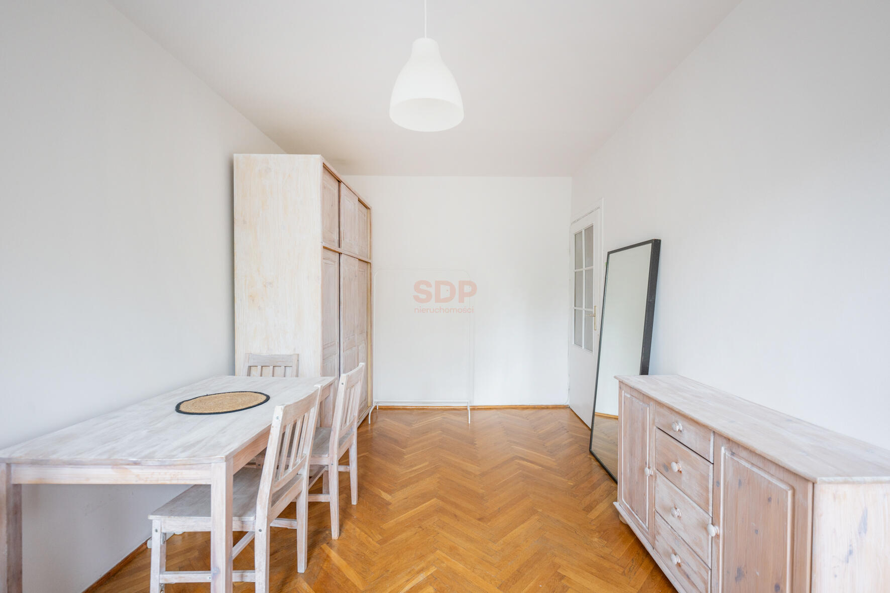 Trzy pokoje w świetnej cenie, top lokalizacja-3