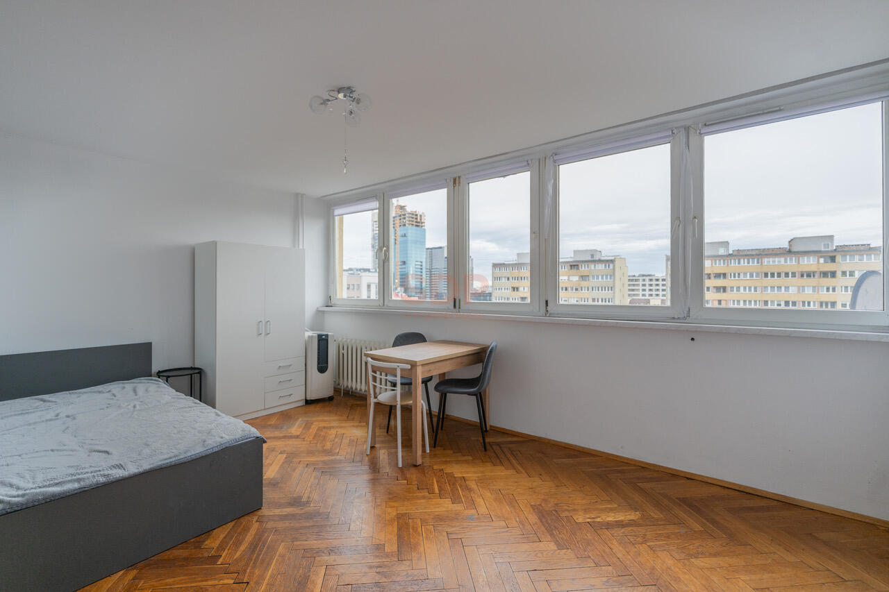 Kawalerka w centrum Wrocławia!-1