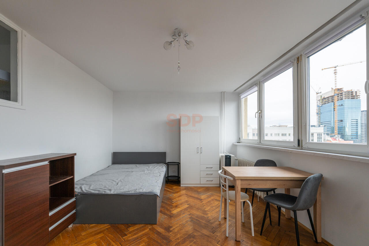 Kawalerka w centrum Wrocławia!-5