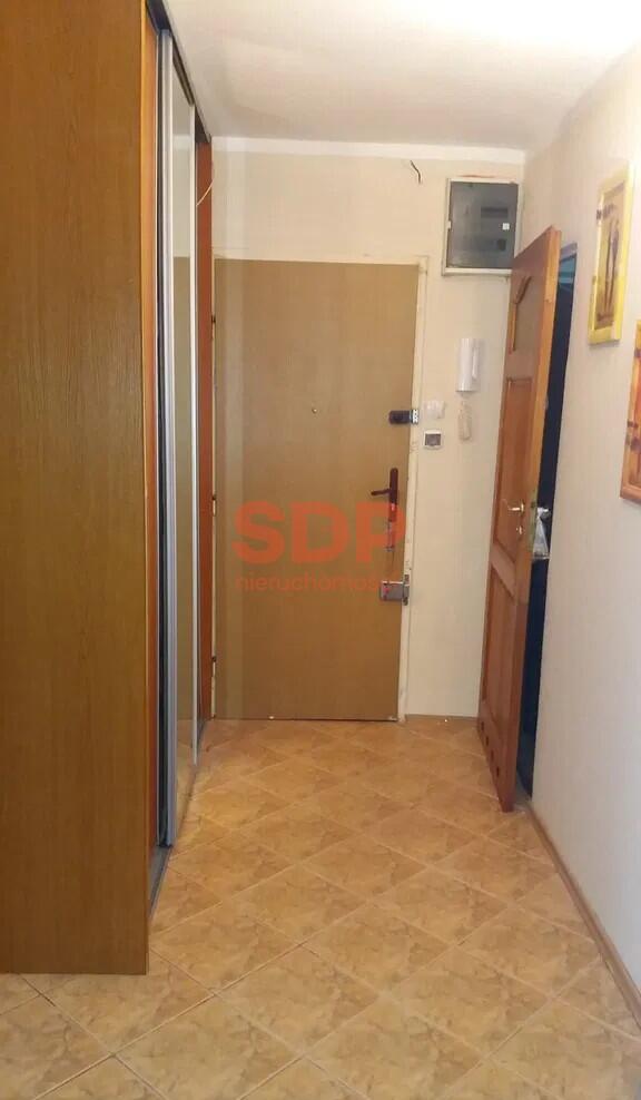 4-pokojowe mieszkanie z balkonem -blisko Uniwersytetu Ekonomicznego-10