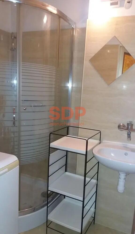 4-pokojowe mieszkanie z balkonem -blisko Uniwersytetu Ekonomicznego-8