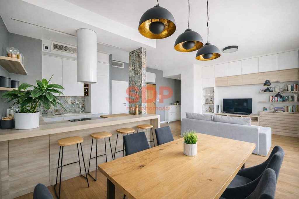 Jasny i przestronny apartament na ostatnim piętrze-0