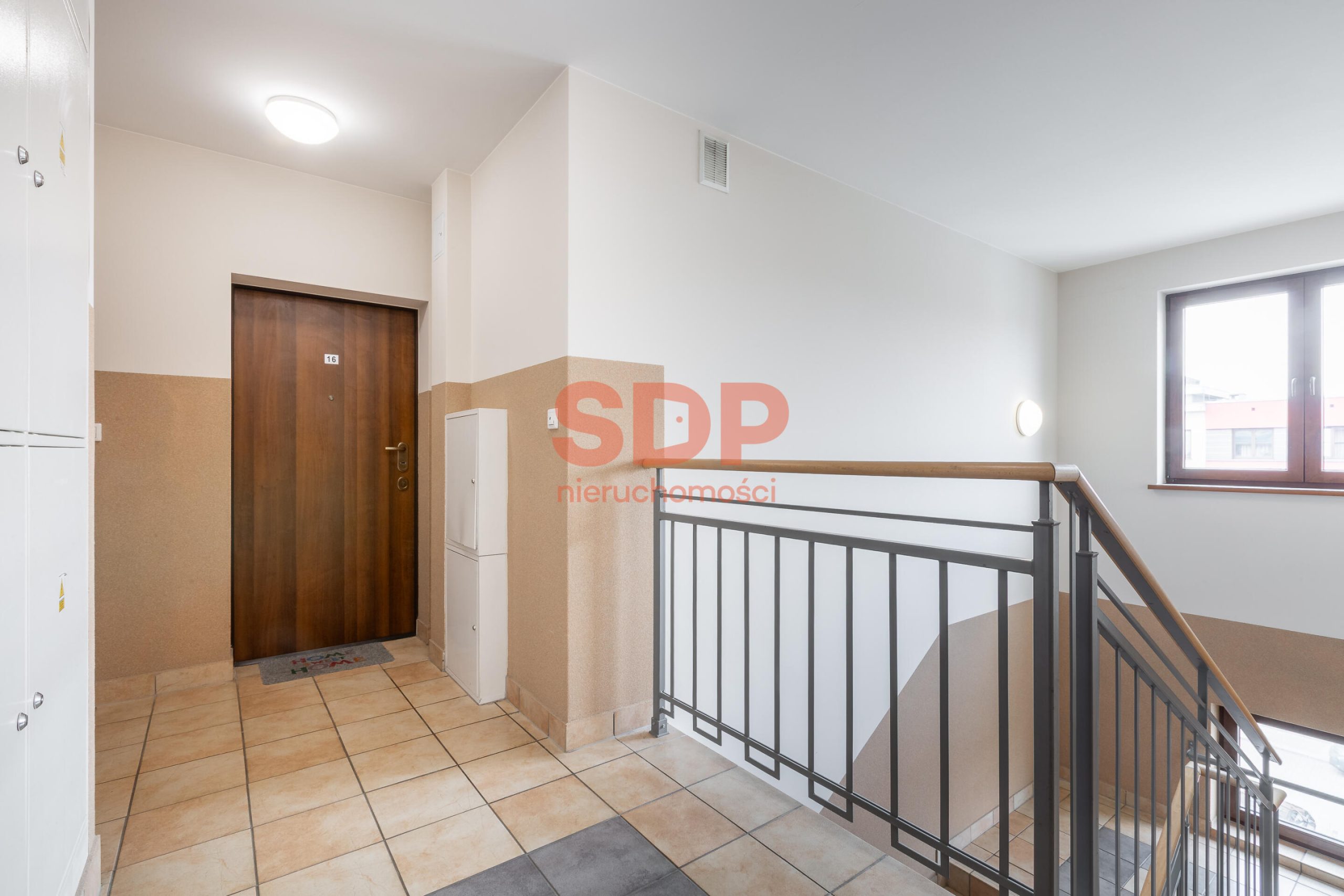 Narożne, klimatyzowane 3 pokoje | Zamknięte osiedle | Komórka 4,6 m²-10