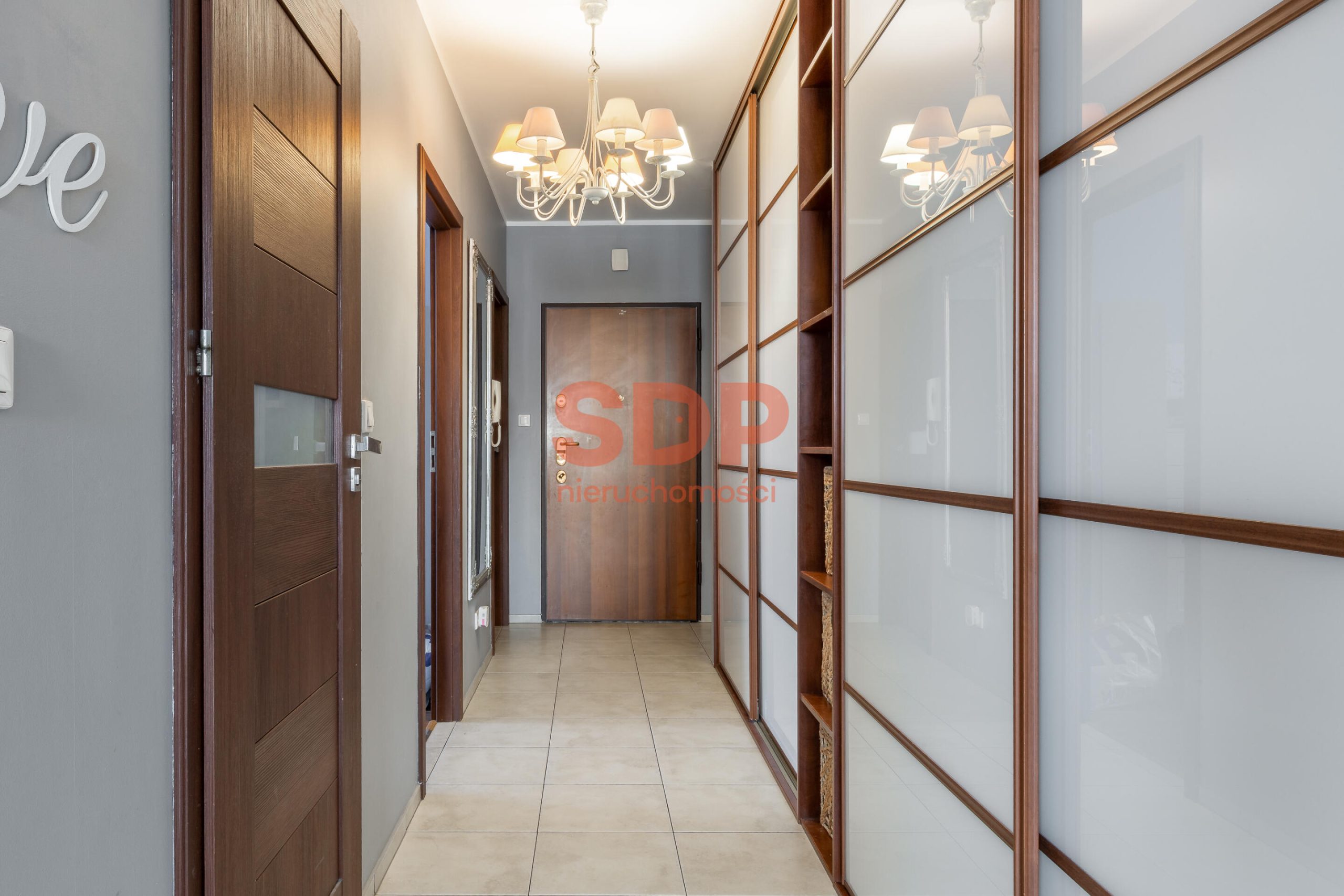 Narożne, klimatyzowane 3 pokoje | Zamknięte osiedle | Komórka 4,6 m²-8