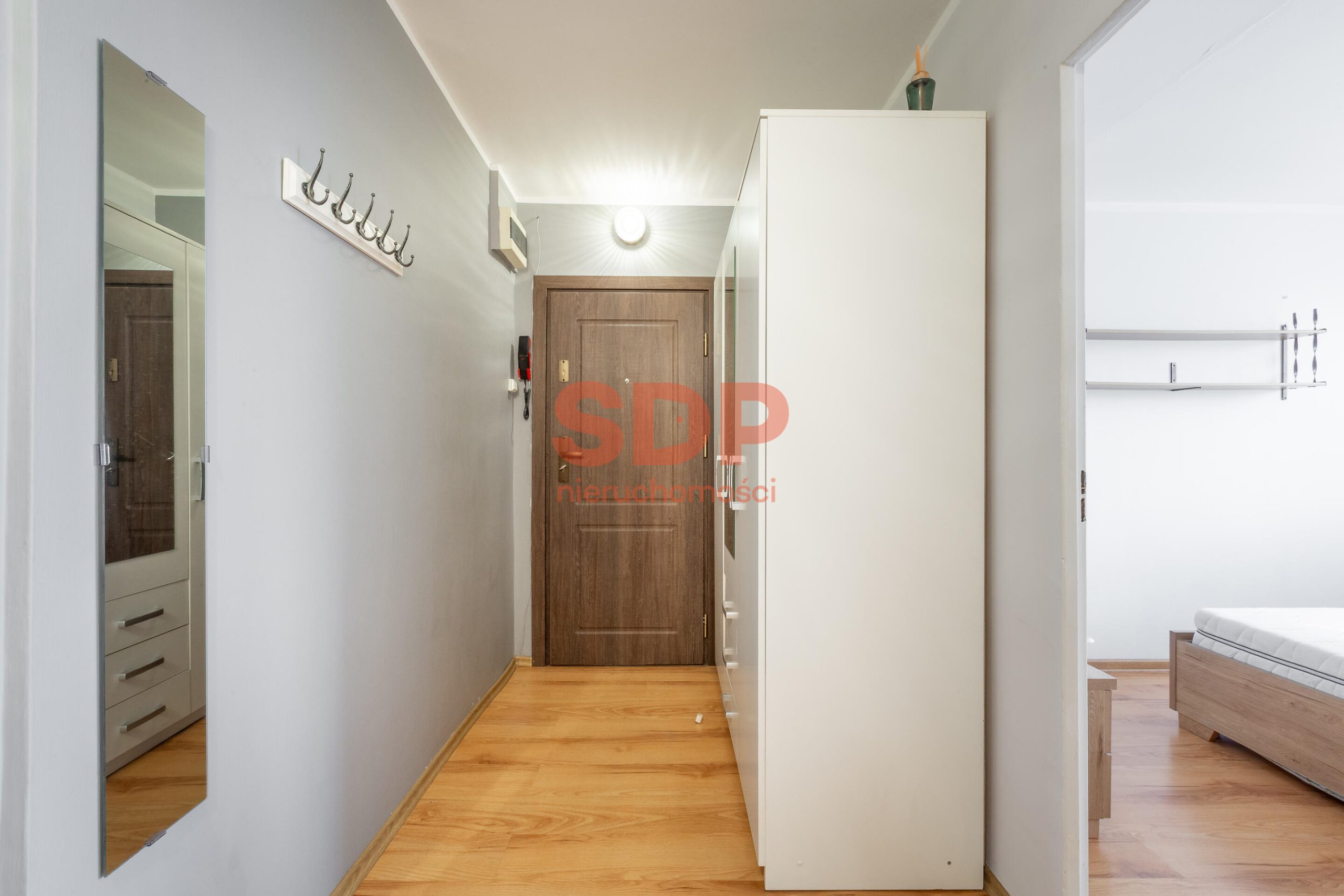 2 pokoje | Rozkładowe | Dwustronne | 1 Piętro | Różanka-7