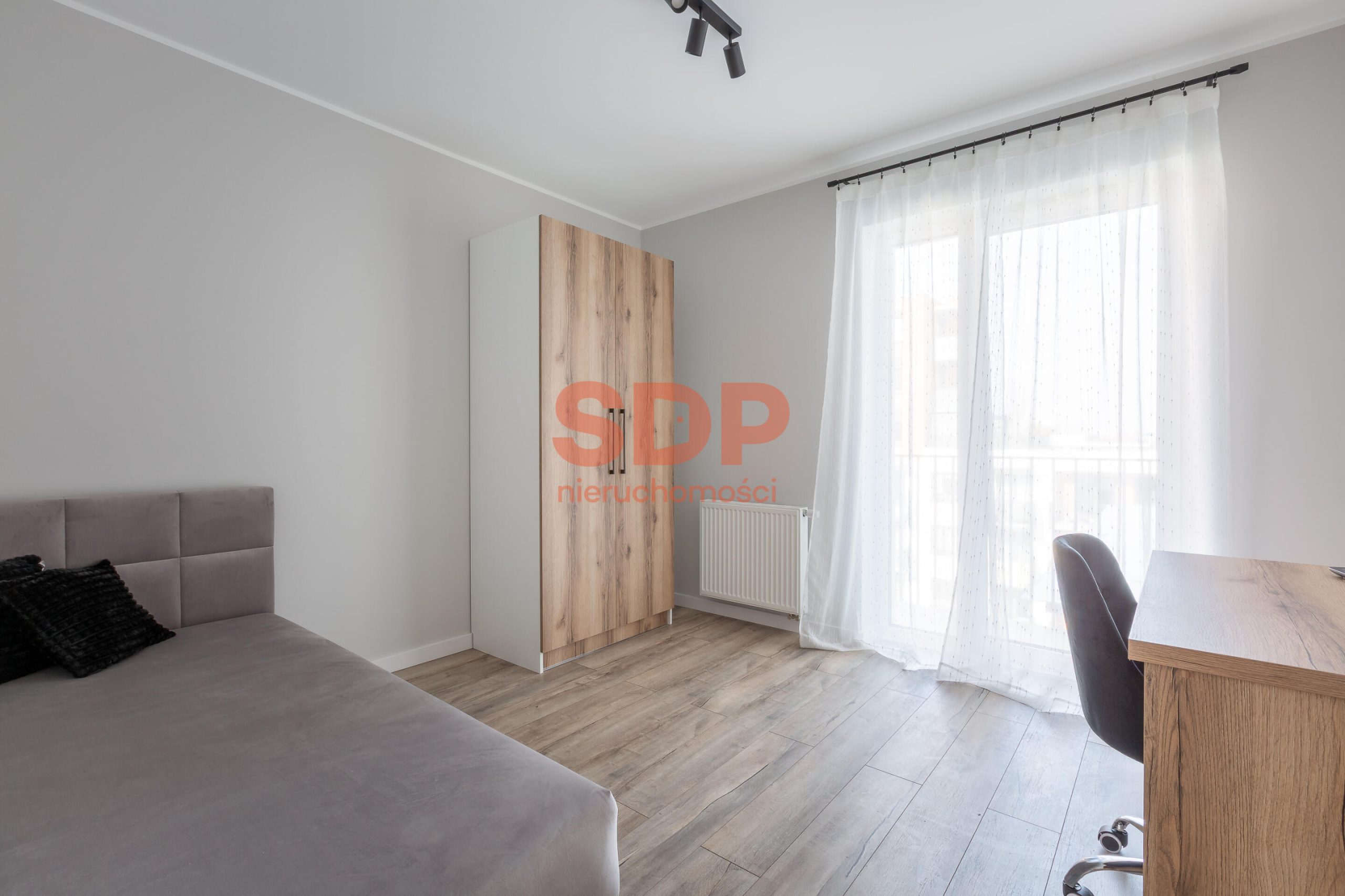 Mieszkanie z 3 osobnymi pokojami | Pierwszy najem | Garaż-3