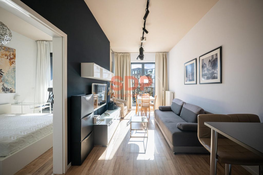 2 pokoje | Centrum | Księcia Witolda | Balkon | Od zaraz-0