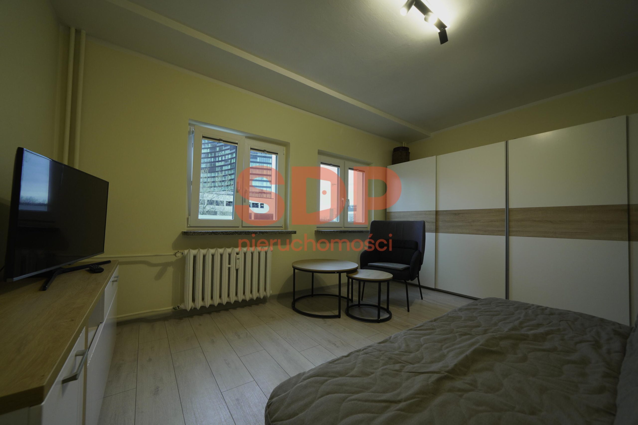 Obok SKY TOWER super widok-2