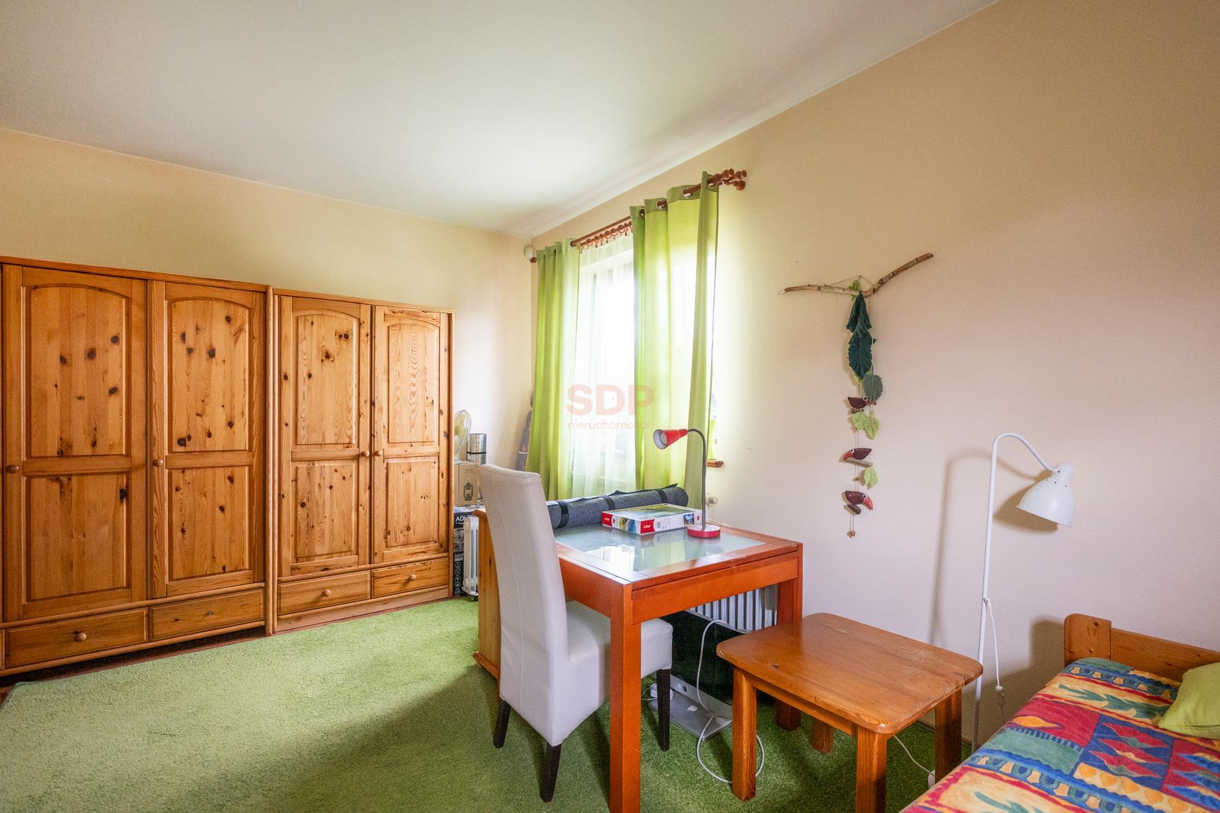 Długołęka, dom 231 m2, działka 13,9 ar, rok 2005-22