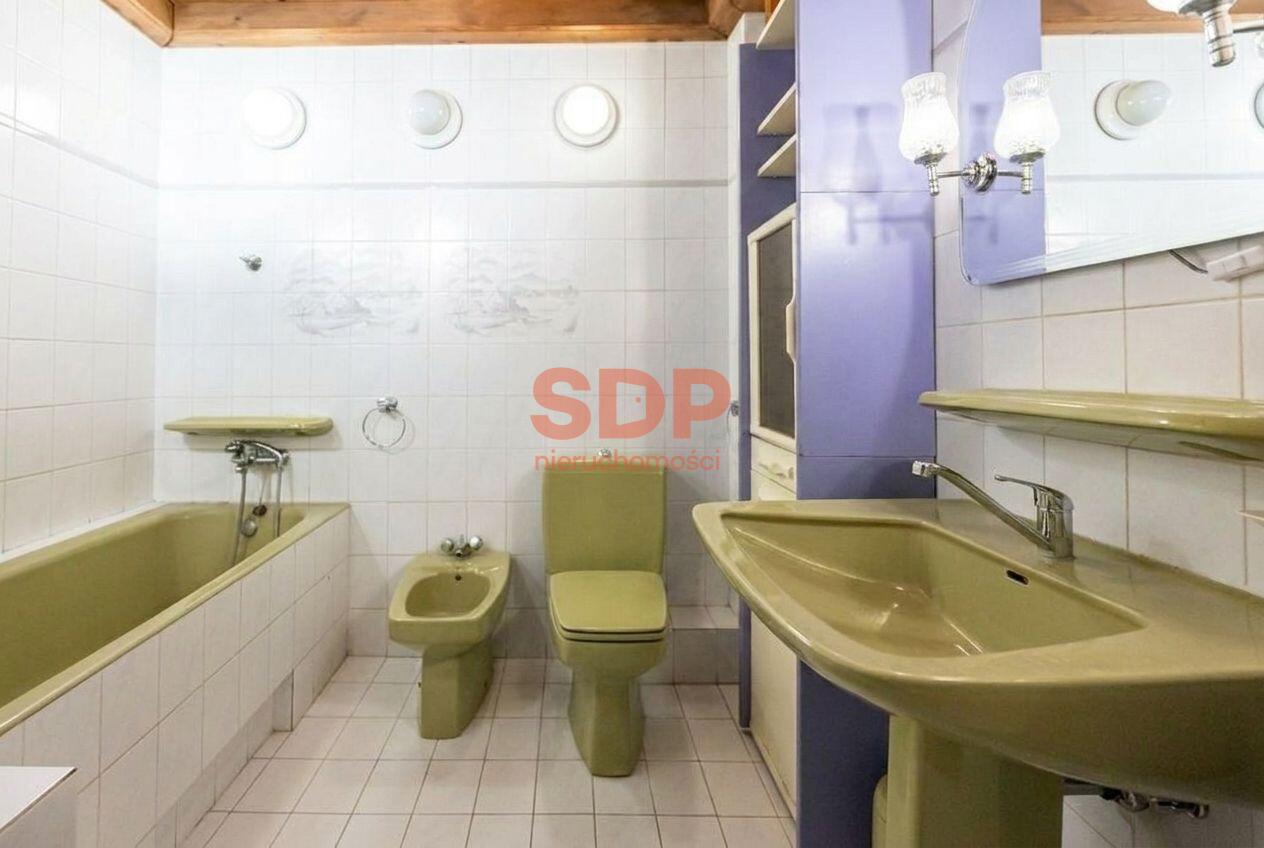 Dom z ogrodem i fotowoltaiką 6 kW | Garaż | Cicha część Wrocławia-16