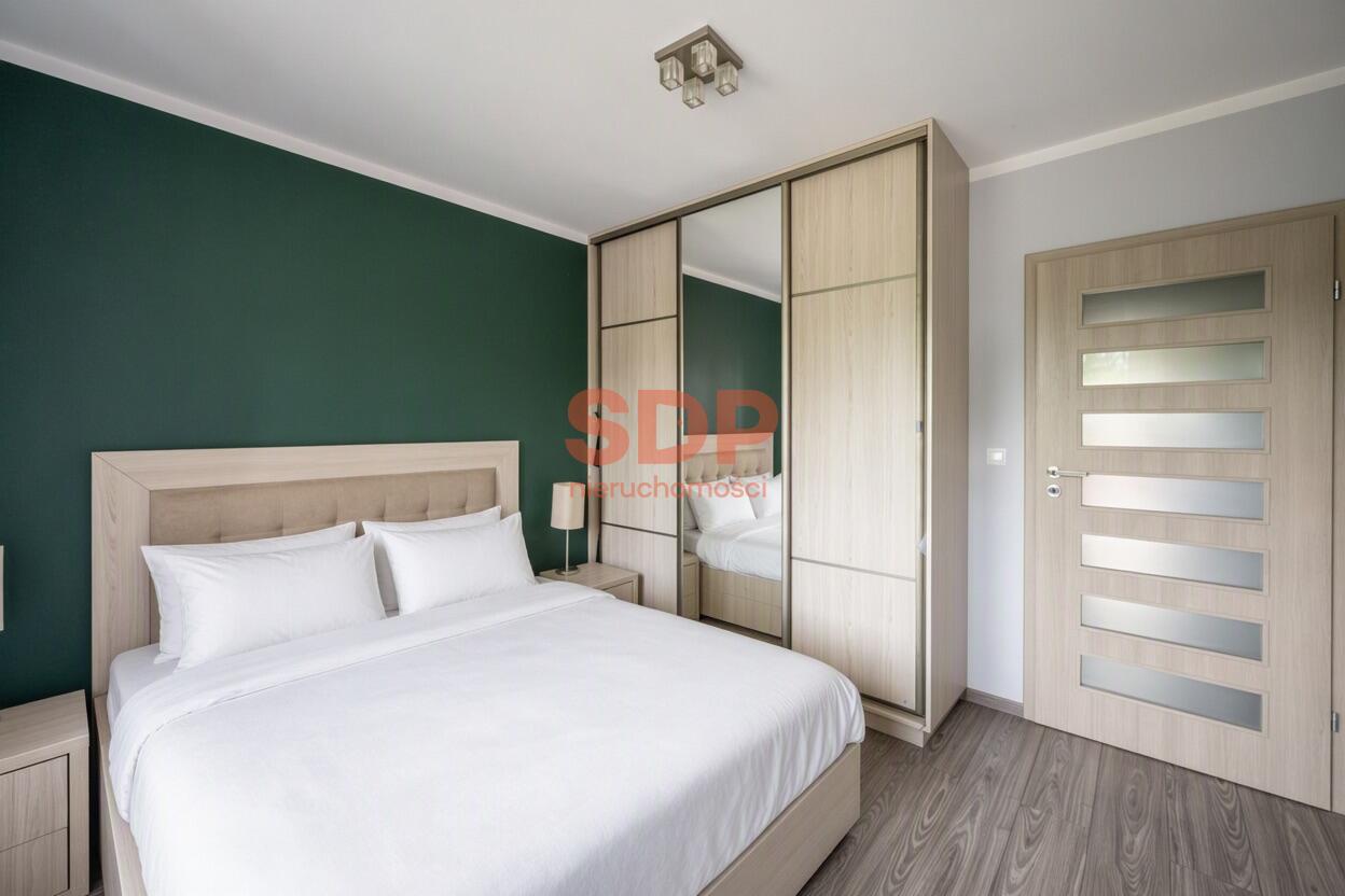 2-stronne mieszkanie, zamykanym garaż, duży balkon-12