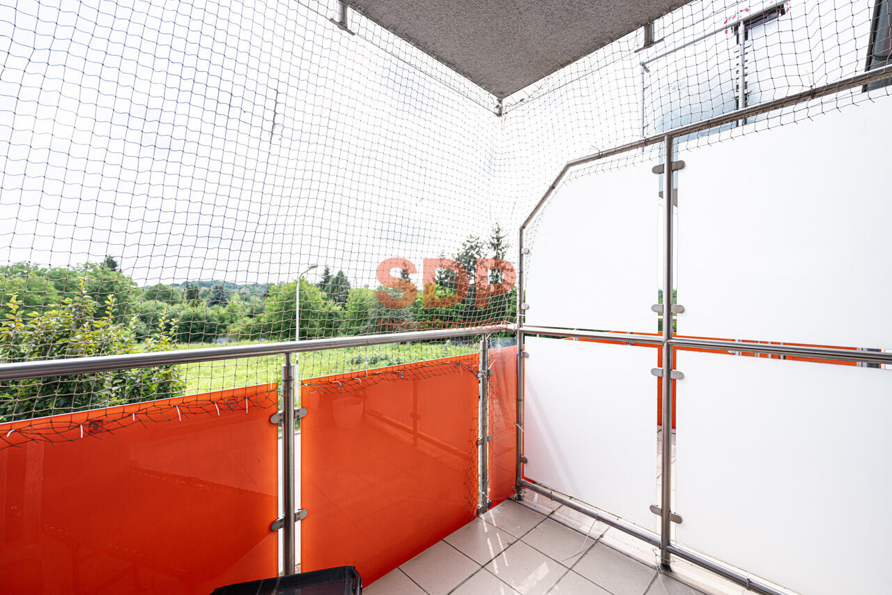 2-stronne mieszkanie, zamykanym garaż, duży balkon-22
