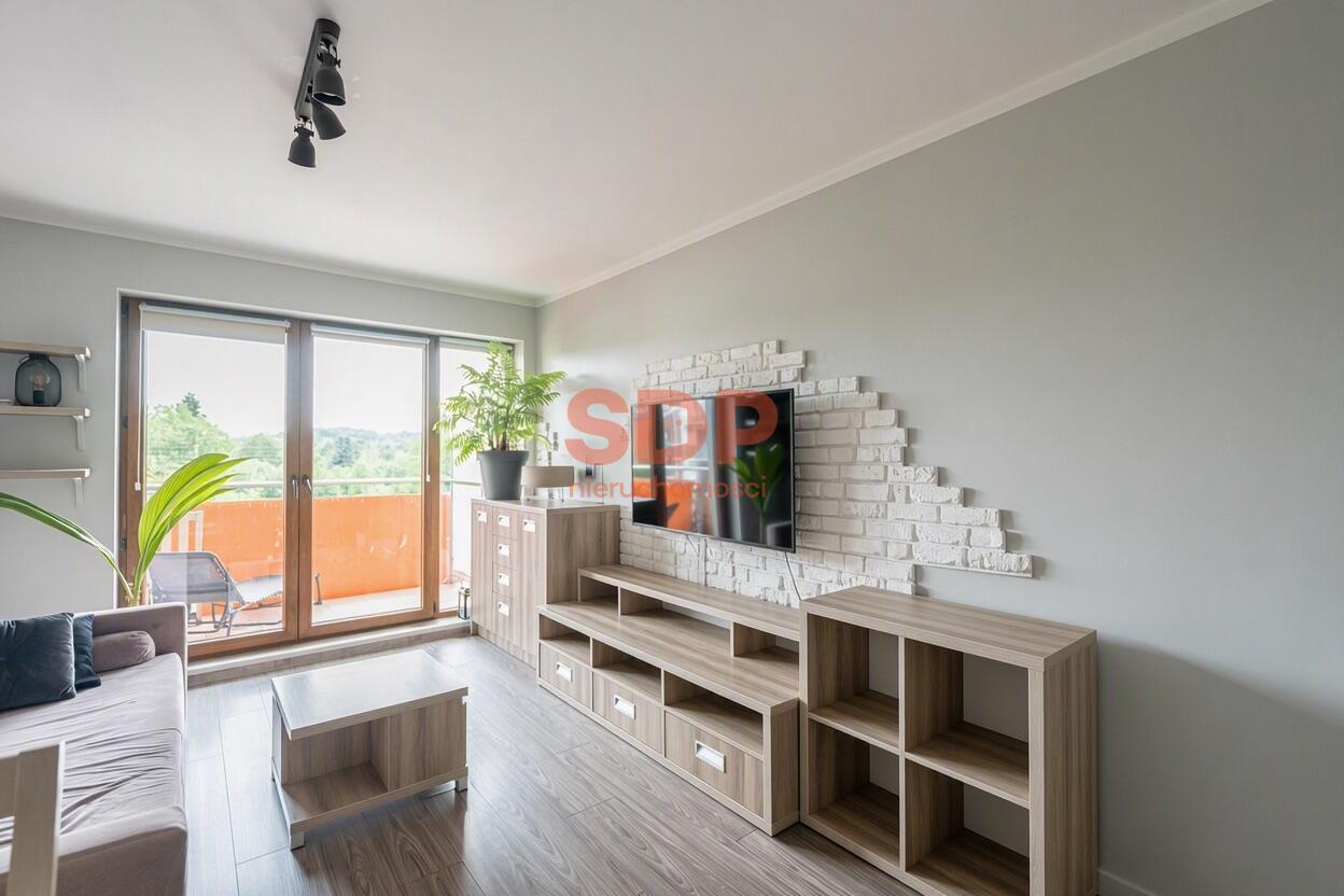 2-stronne mieszkanie, zamykanym garaż, duży balkon-2