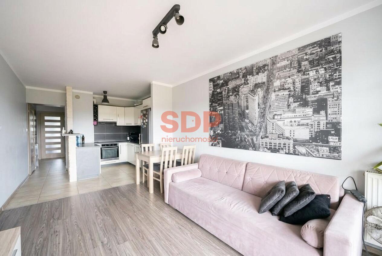 2-stronne mieszkanie, zamykanym garaż, duży balkon-5